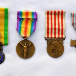 LOT 4 MEDAILLES 14-18 : MEDAILLE MILITAIRE + COMMEMO 14-18 + INTERALLIEE + CROIX COMBATTANT