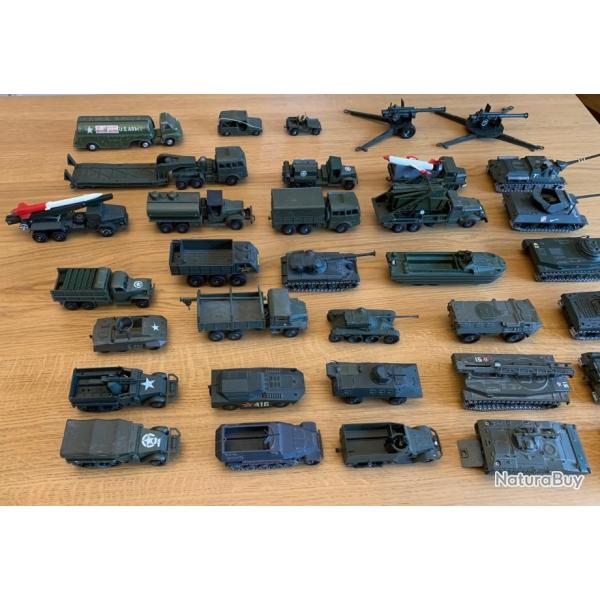 Collection de miniatures militaires SOLIDO et DINKY TOYS : 34 x pices