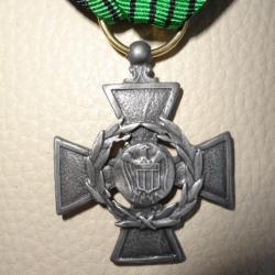 Médaille croix de guerre du Légionnaire avec ruban