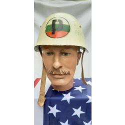 Casque lourd - Police militaire Bulgare - Tour de tête 58 cm dans son jus