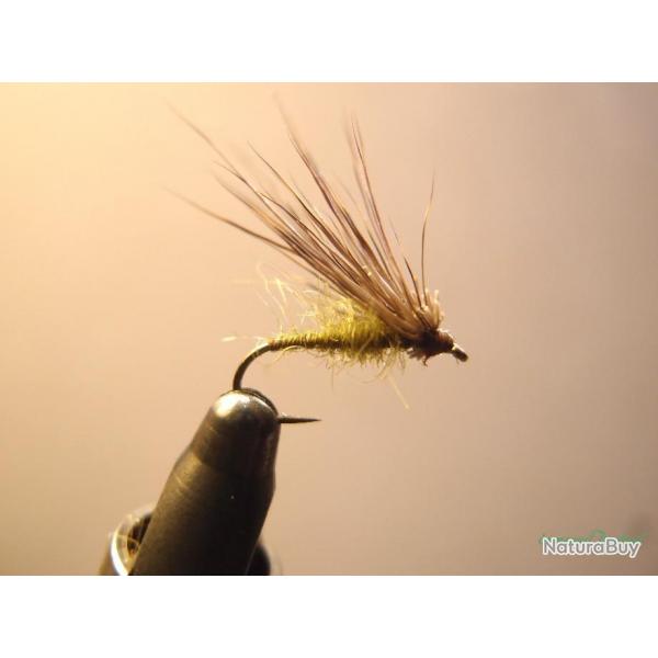 Sedge mergent chevreuil - mouche de pche artisanale