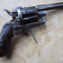 Revolver type Lefaucheux 7mm  éjecteur ds crosse barillet ajouré Allemand à broche fonctionnement TB