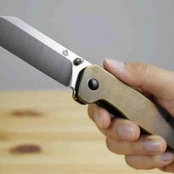 Couteau QSP Knife Penguin Brass Lame Acier D2 Manche Laiton Linerlock Clip QS130F
