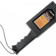 Détecteur de métaux portatif  CEIA PD140E  à piles avec vibreur