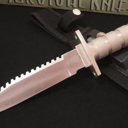 CN210681SL Couteau de Survie Style Rambo Lame Acier Inox Kit de Survie Etui avec pierre à affuter