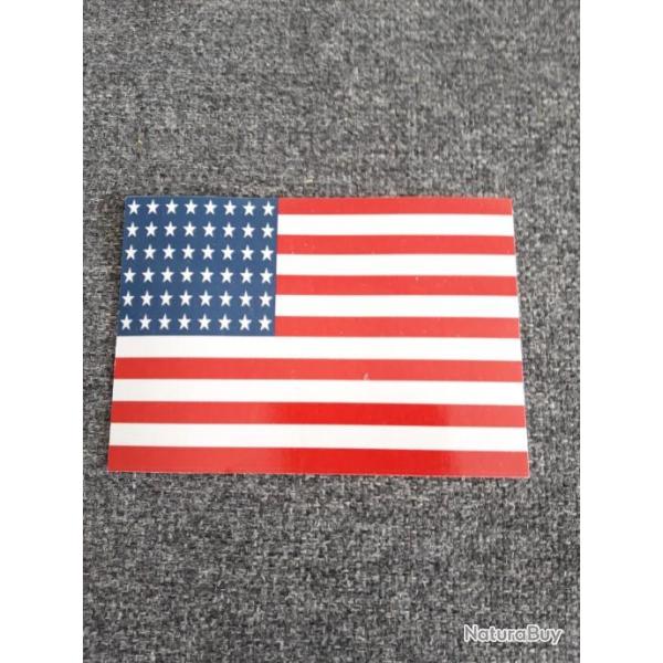 AUTO-COLLANT DRAPEAU U.S. 48 ETOILES