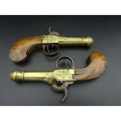 Belle paire de pistolets à percussion de poche de marine signés Auguste Francotte