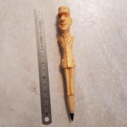 Stylo ancien vintage années 70 general de gaulle