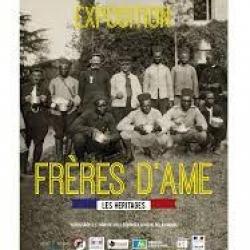Plaquette de l'exposition "Frères d'âme" , héritages croisés de la grande guerre, 35 pages.