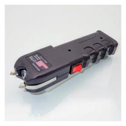 Stun Gun + lampe de poche LED 2 en 1 - YH-928 +boite de transport