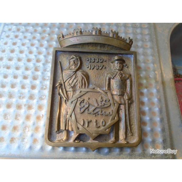 bronze plaque commemorative