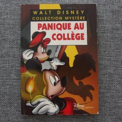 Les Enquêtes de Mickey et Minnie Panique au Collège