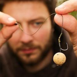 HAMECONS MONTES KORDA WIDE GAPE DARK MATTER CARP RIG BARBLESS PAR 1 Taille 4