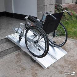 ++PN-Rampe pour fauteuil roulant 2x Pliable Aluminium 152 cm 270kg Véhicule REFRAMP30241BRIC