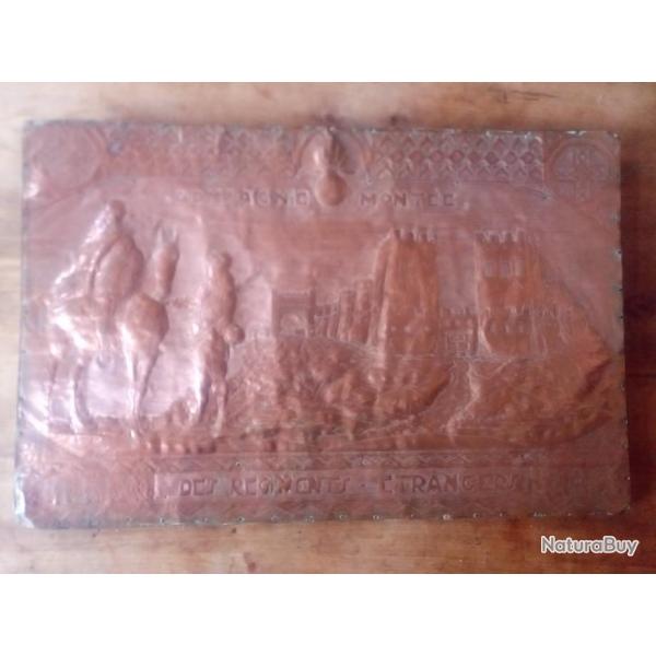 Ancienne plaque de cuivre travaill voquant la premiere Compagnie Monte des Regiments Etrangers
