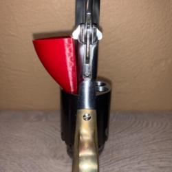 Entonnoir rouge pour revolver à poudre noire: colt, remington, roger & spencer, ruger old army etc..