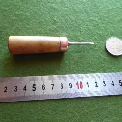 Tournevis d'horloger manche buis panne de  de 2,5 mm