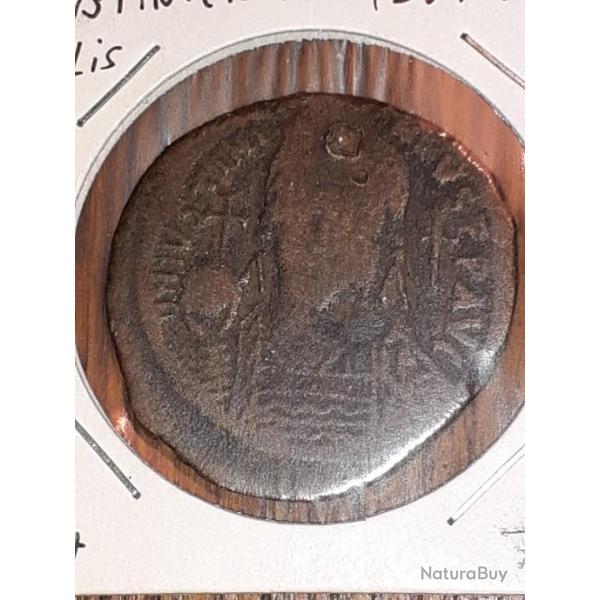 Follis en bronze du Justinien I er  (527-565) Carthage en b+