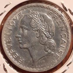 Rare 5 francs lavrillier alu 1948 .9 fermé en ttb
