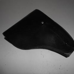 WWll holster pour pistolet allemand ???