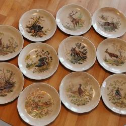 (PF Porcelaine Française fabrication artisanale ) Lot de 11 assiettes à fromage