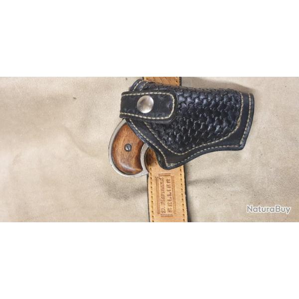 Holster en cuir doubl pour pistol Derringer format Denix de couleur noir