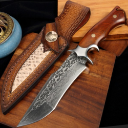 Très beau couteau droit de chasse en acier, 83 couches 60 HRC - Collection