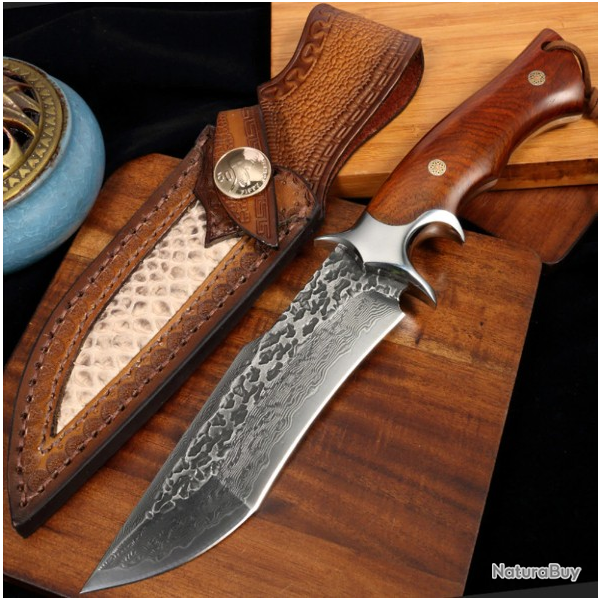 Trs beau couteau droit de chasse en acier, 83 couches 60 HRC - Collection