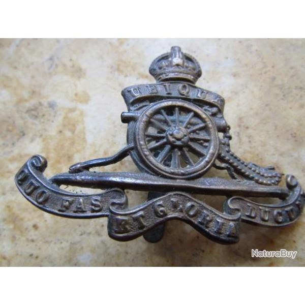 cap badge artillerie Britannique Anglais  ww1 ww2 premire seconde guerre