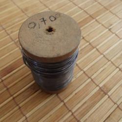 A SAISIR - Ancienne bobine bois de fil de plomb diamètre 0.70mm pour un poids total de 224gr