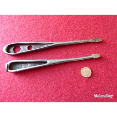 Ancien Tournevis Plat – Outil Vintage En Acier Avec Manche En Bois (longueur 29,5 Cm)