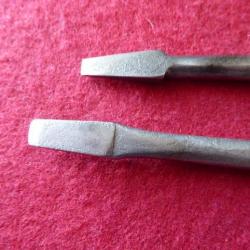 ancien tournevis en métal de 25 cm