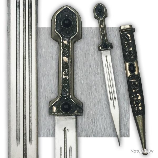 SUPERBE & TRES BEAU KINDJAL COSAQUE, RUSSE CAUCASE, TYPE NICOLAS II, TRES BEAU