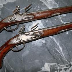 paire de pistolets à silex de Jean gourgouliat vers 1717 -la Rochelle-