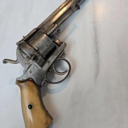 Grand revolver a broche belgique  gros calibre bon etat