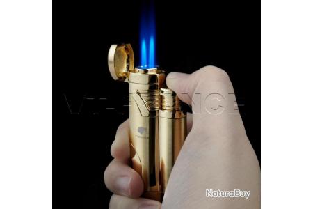 https://one.nbstatic.fr/uploaded/20210606/8058640/thumbs/450h300f_00001_Briquet-Chalumeau-Cigare-Cohiba-2-Torche--Couleur--Or.jpg