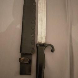 Grand couteau de combat