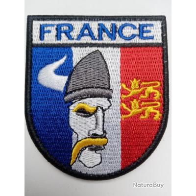 Ecusson Drapeau Français en forme de Blason