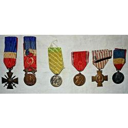 Lot De 6 Médailles (Militaires, De L'intérieur Et Du Commerce & De L'industrie)