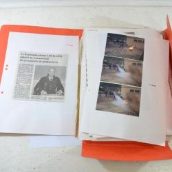 Dossier documents souvenirs Brigade de Gendarmerie de Joinville (Haute-Marne) photos coupures presse