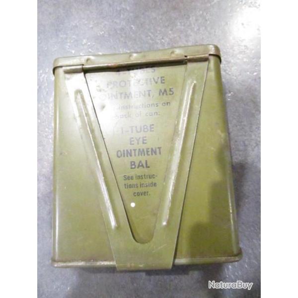 Rare boite de 4 tubes Protective Ointment M5 et 1 tube Eye Ointment Ball US WWII pour masques  gaz