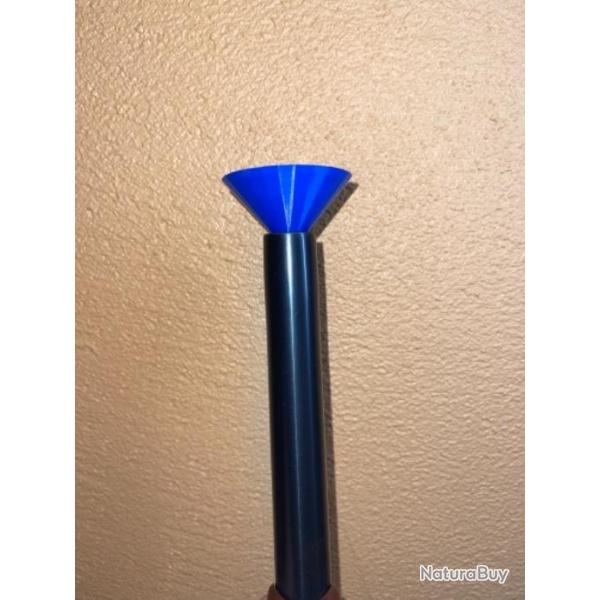 Entonnoir long bleu ( 25 cm ) pour pistolet  poudre noire mche, silex, percussion etc....