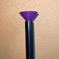Entonnoir long violet ( 25 cm ) pour pistolet à poudre noire mèche, silex, percussion etc....