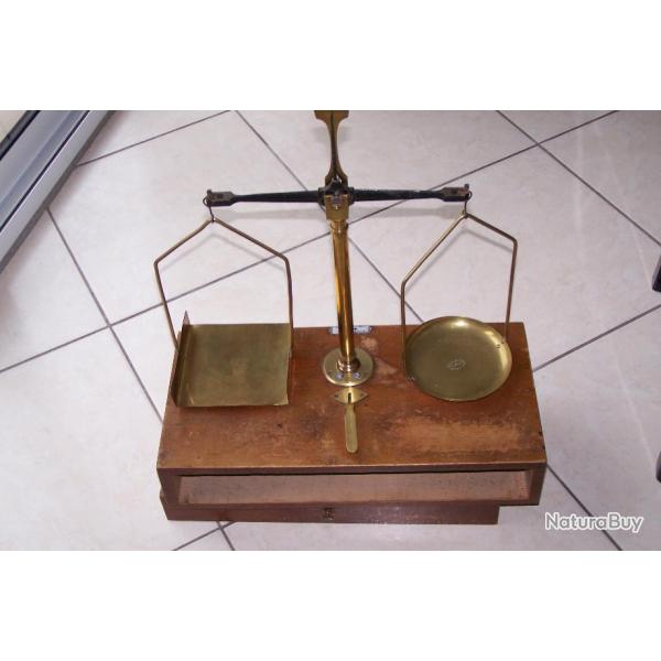 grande balance postale  trbuchet