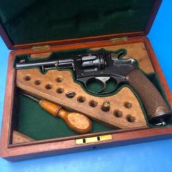 Revolver modèle 1887 civil a clé
