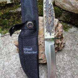 Couteau de Chasse Skinner Lame Acier 440 Manche Résine Etui Nylon Frost Cutlery FSW602SBR