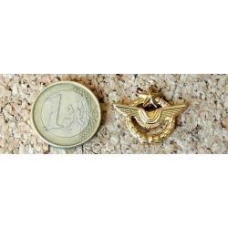 Pin's ARMÉE DE L'AIR - Réduction du Brevet de Pilote - métal doré à l'or fin - fabricant inconnu