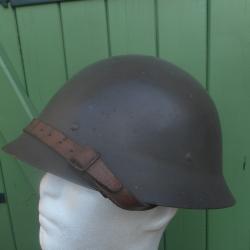 ancien casque suédois modèle 26