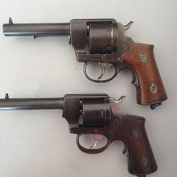 Paire de revolvers Lefaucheux 1870 de marine, civils, cal 12 mm Marine, numéros consécutifs