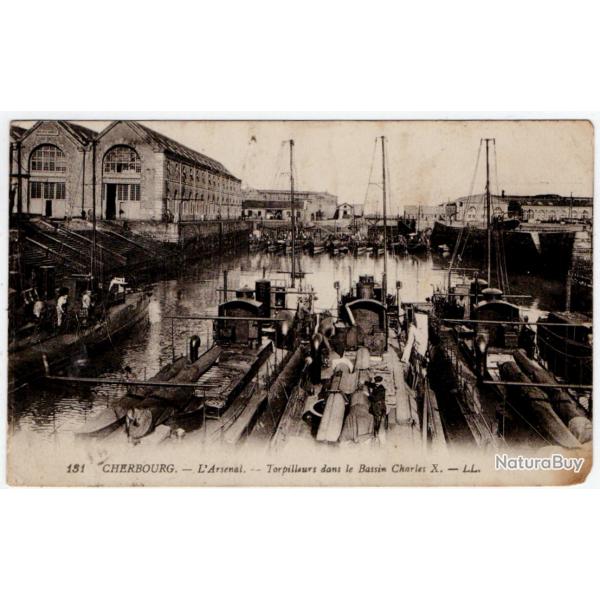 CPA - CHERBOURG - L'Arsenal - Torpilleurs dans le Bassin Charles X N1221